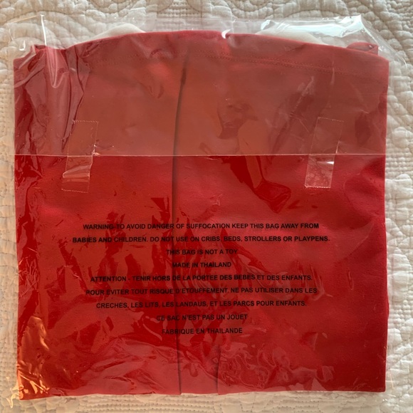 NEW 18-24 month Janie & Jack Red Scallop Ponte Dress - Picture 4 of 4